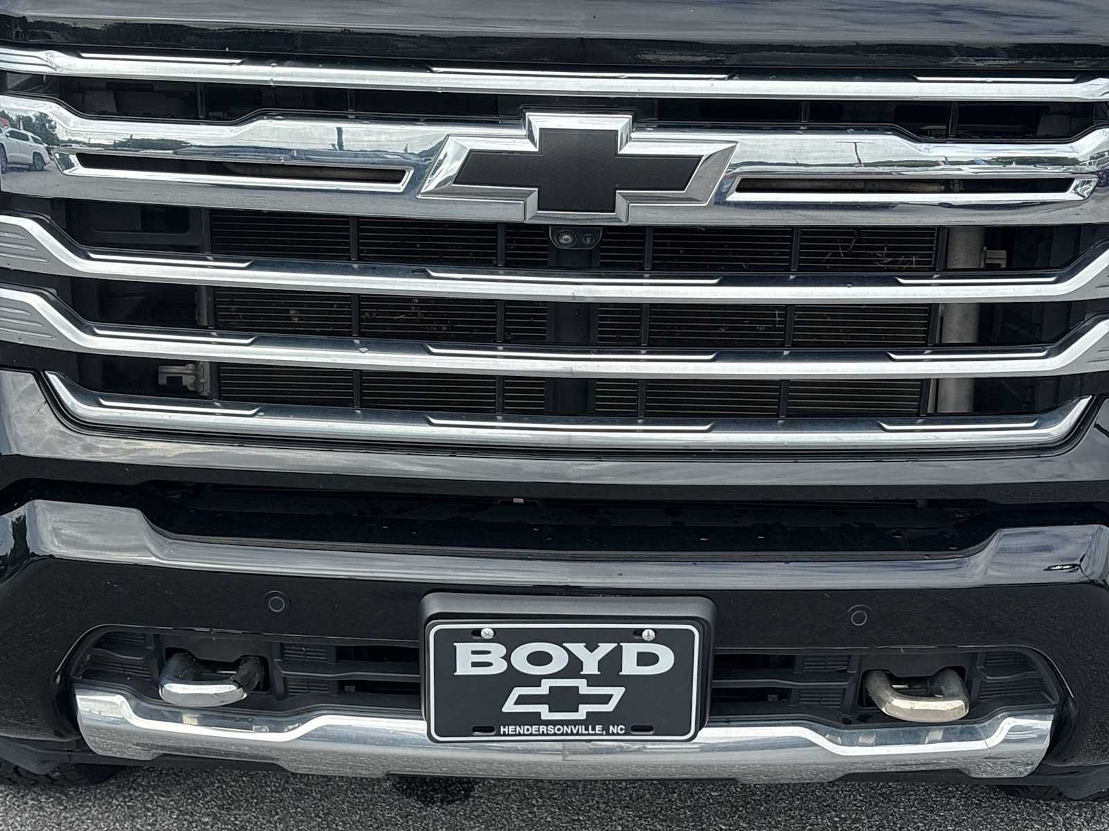Used 2024 Chevrolet Silverado 2500 High Country w/ LPO, Dark Essentials Package AWD/4WD image 33