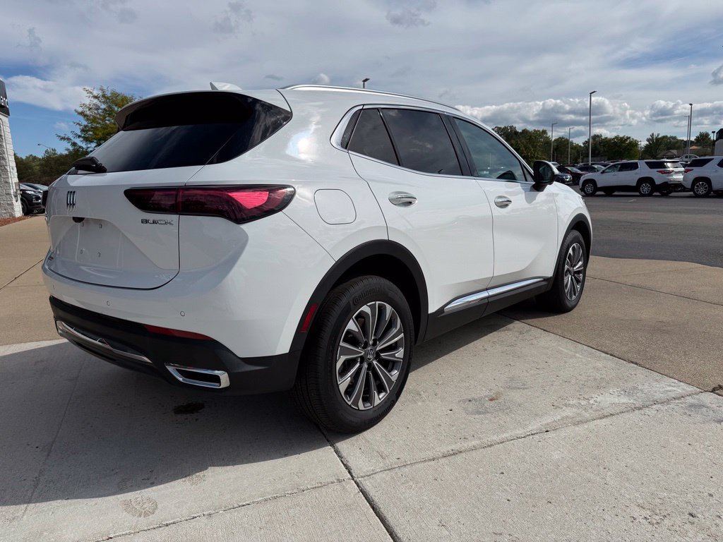 Used 2025 Buick Envision Preferred AWD/4WD image 15