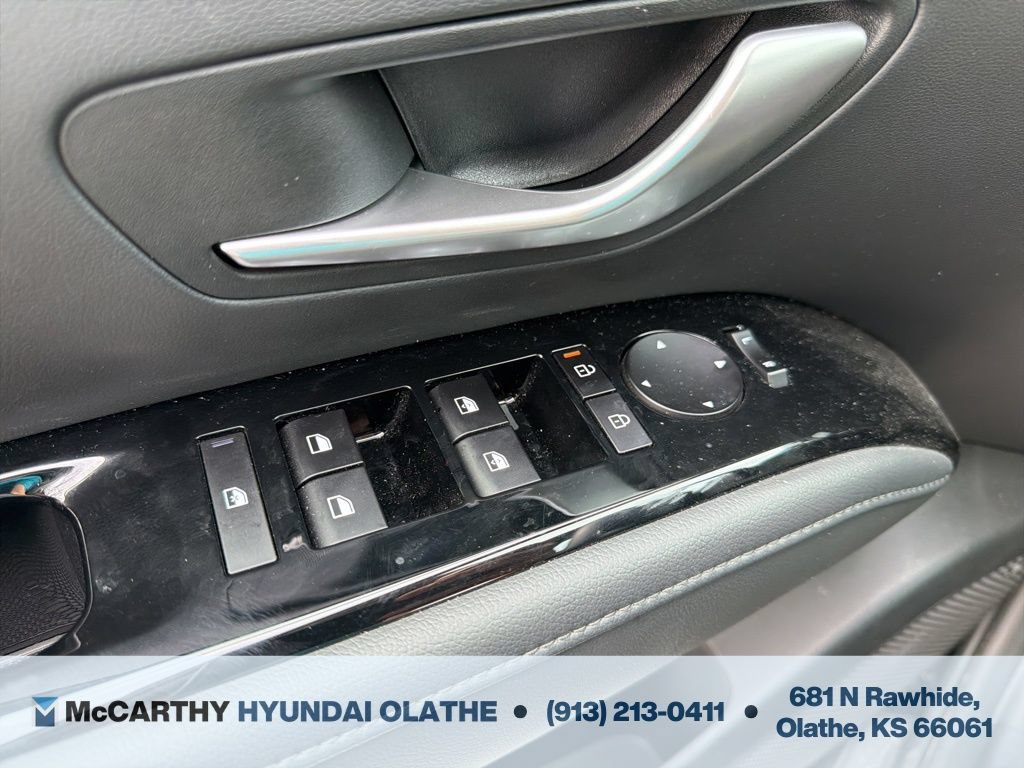 Used 2025 Hyundai Tucson Limited AWD/4WD image 40
