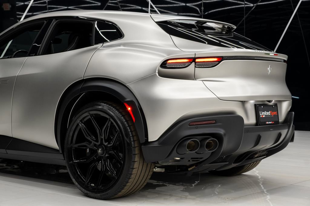 Used 2024 Ferrari Purosangue image 15