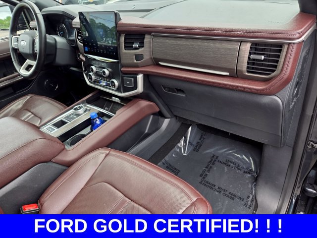 Certified 2024 Ford Expedition Limited RWD image 17