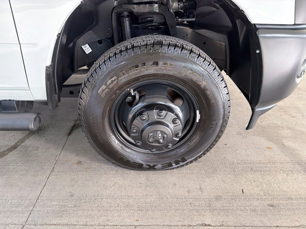 Used 2026 RAM 3500 Tradesman AWD/4WD image 25