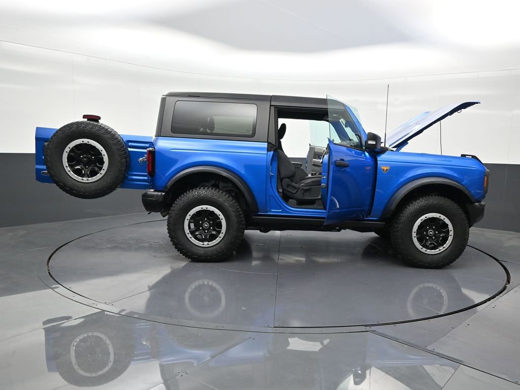 Used 2022 Ford Bronco Badlands image 31