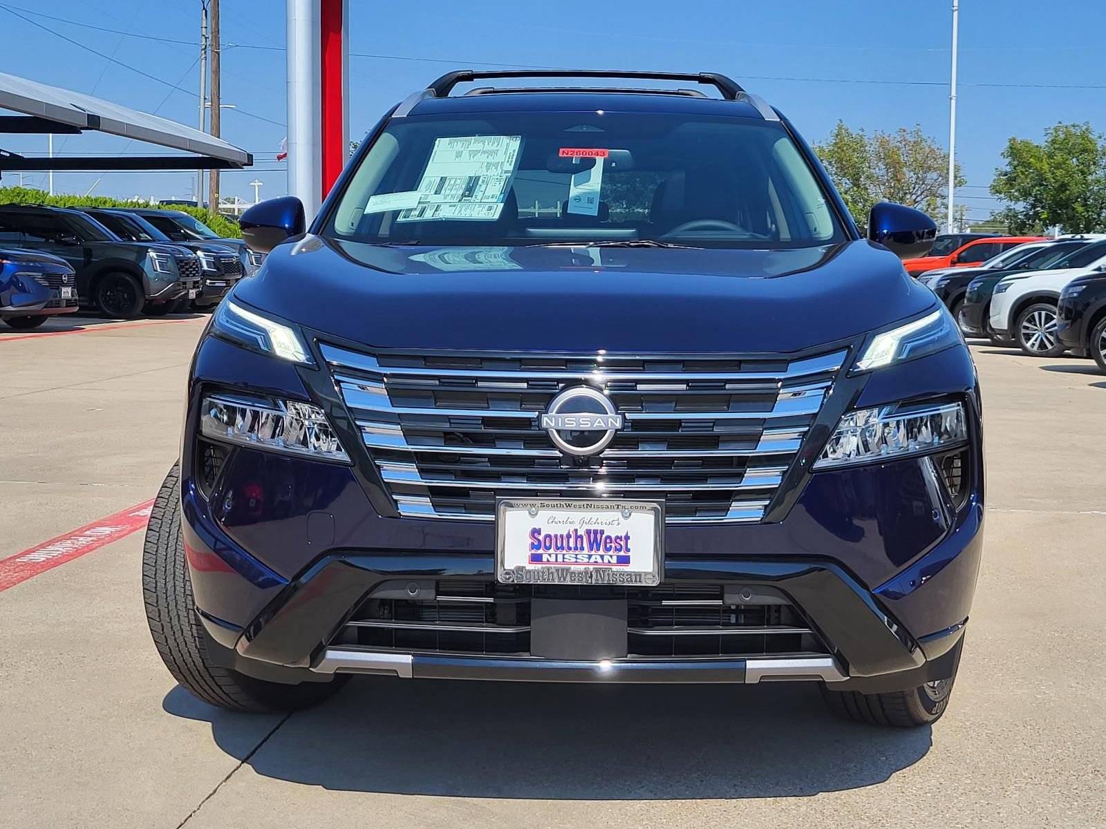 New 2026 Nissan Rogue Platinum image 9
