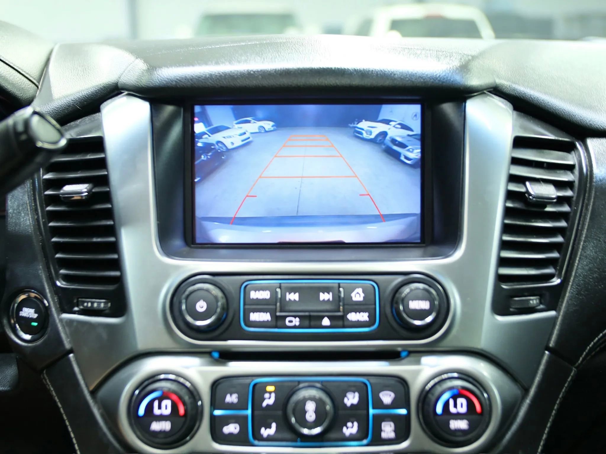 Used 2016 Chevrolet Suburban LT image 32