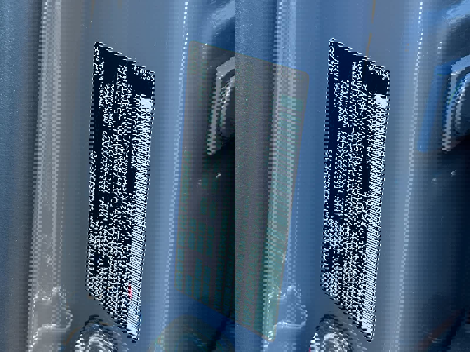 New 2025 Porsche Macan Turbo Electric image 34