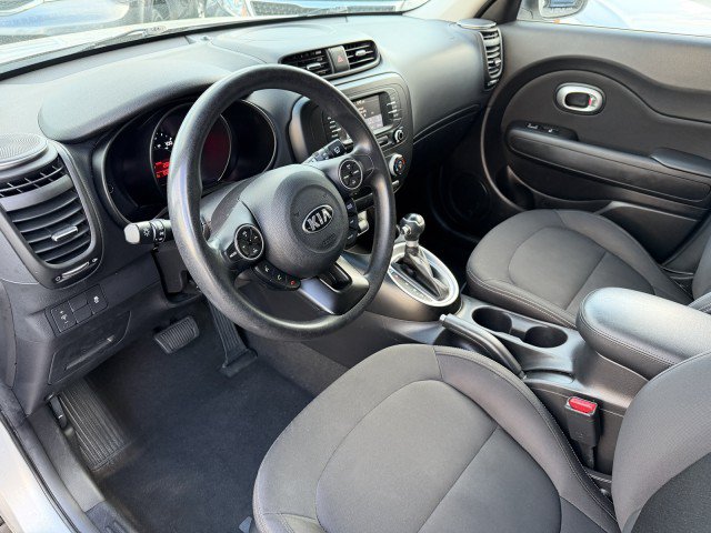 Used 2017 Kia Soul w/ Convenience Package FWD image 10