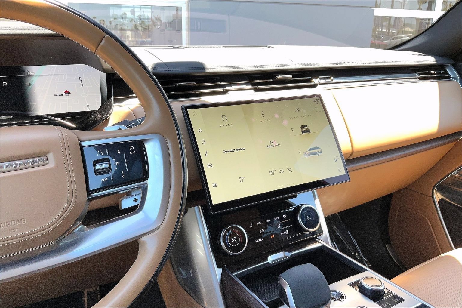 Certified 2023 Land Rover Range Rover SE AWD/4WD image 6