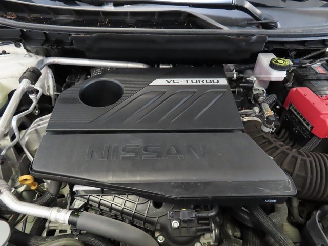 Used 2023 Nissan Rogue SV image 34