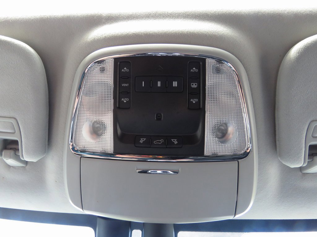 Used 2021 Jeep Grand Cherokee Summit image 28