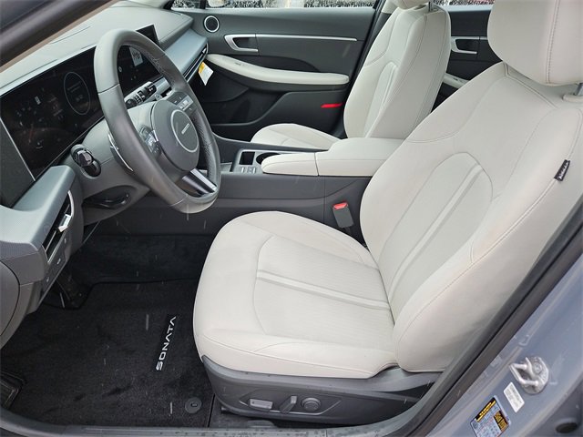 Used 2024 Hyundai Sonata SEL w/ Convenience Package image 10