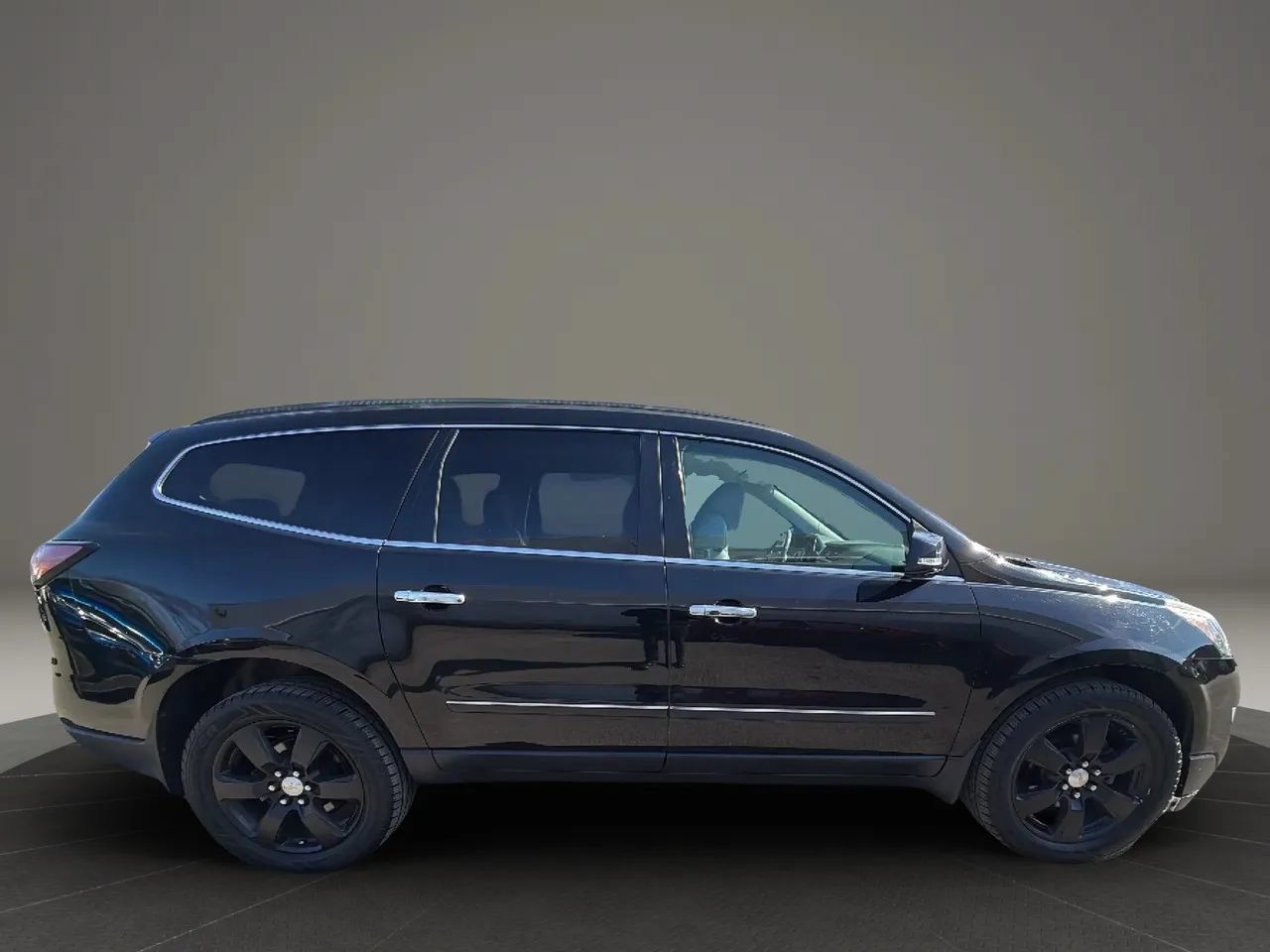 Used 2016 Chevrolet Traverse LTZ AWD/4WD image 4