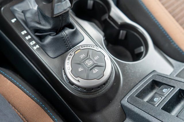 Used 2023 Ford Bronco Outer Banks image 31