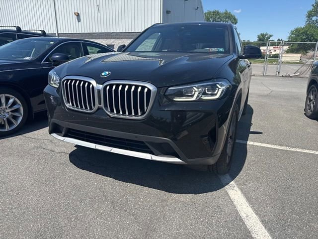 Certified 2024 BMW X3 xDrive30i w/ Convenience Package AWD/4WD image 2