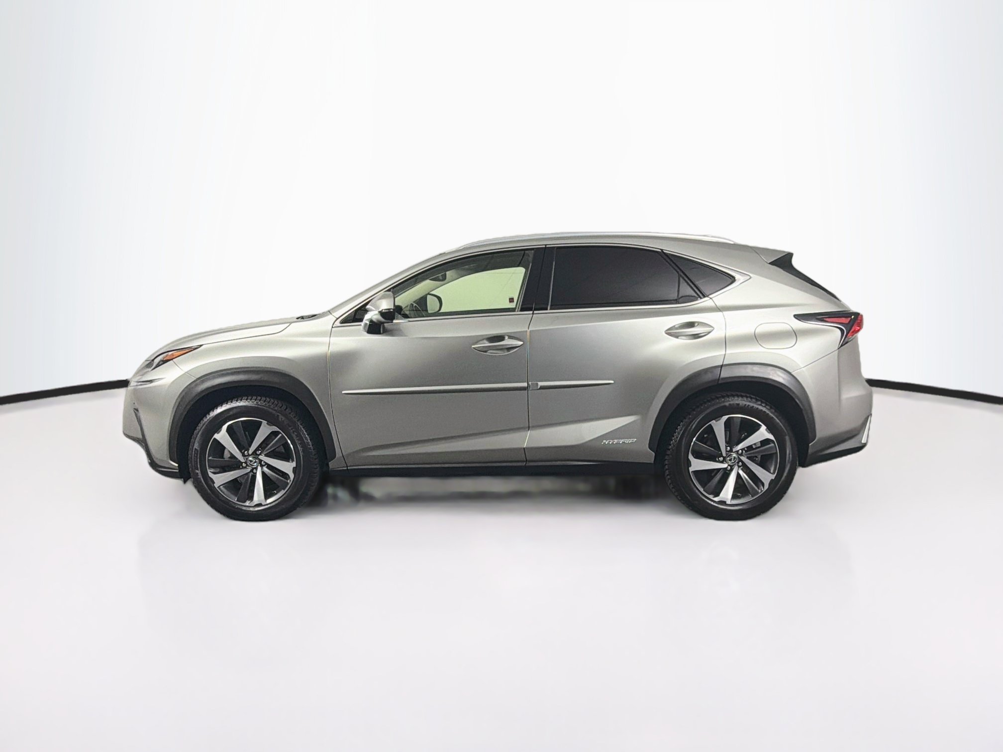 Used 2019 Lexus NX 300h AWD w/ Premium Package image 4