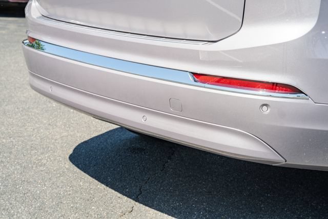 New 2027 Volvo XC90 B6 Plus AWD/4WD image 9