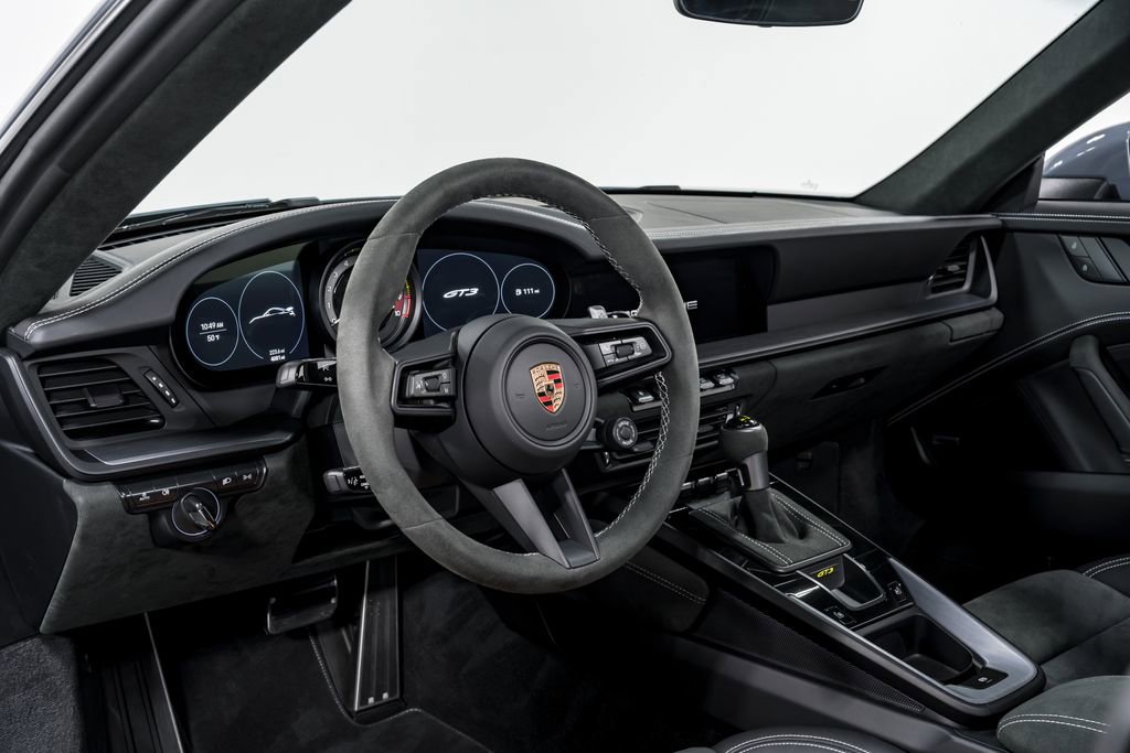 Used 2024 Porsche 911 GT3 RWD image 12