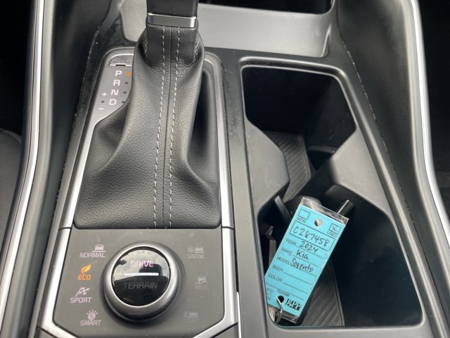 Used 2024 Kia Sorento X-Line EX image 30