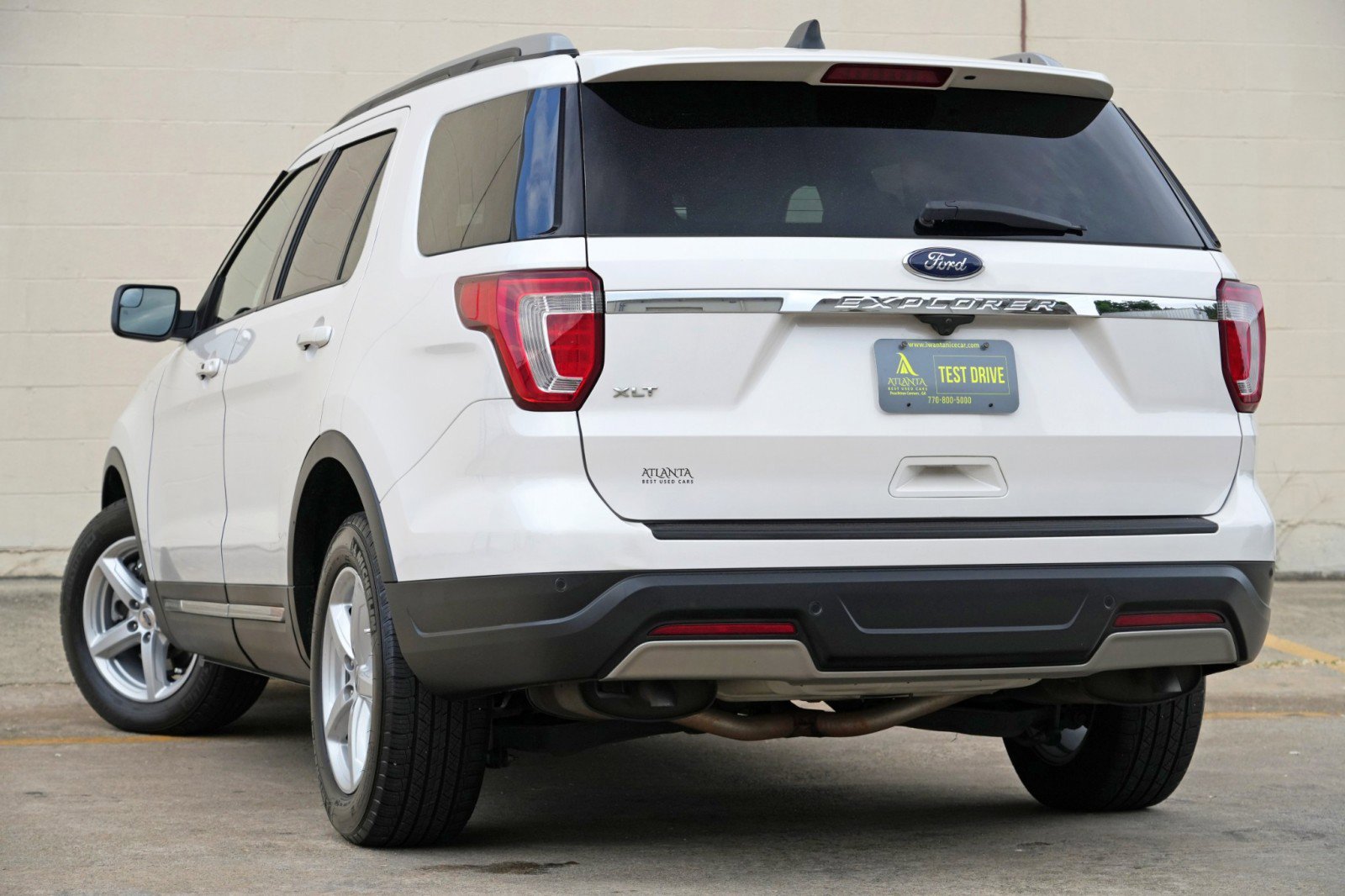 Used 2019 Ford Explorer XLT FWD image 5