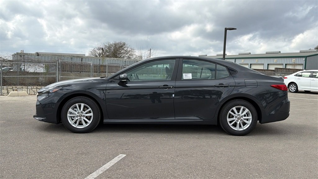 New 2026 Toyota Camry LE image 10