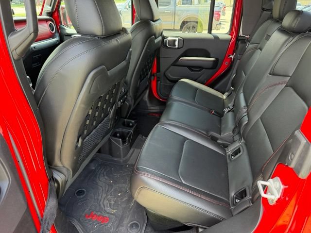 Used 2023 Jeep Gladiator Rubicon w/ Cold Weather Group AWD/4WD image 14