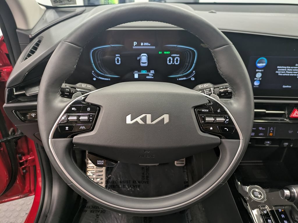 Certified 2023 Kia Niro SX Touring FWD image 20