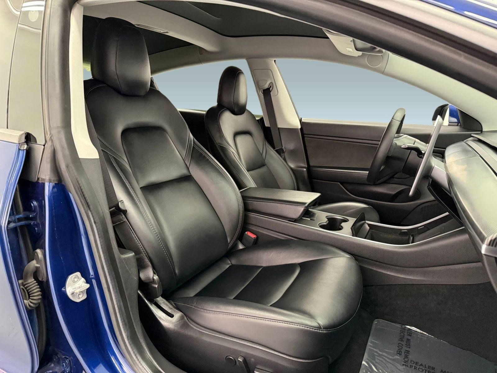 Used 2020 Tesla Model 3 Performance image 21