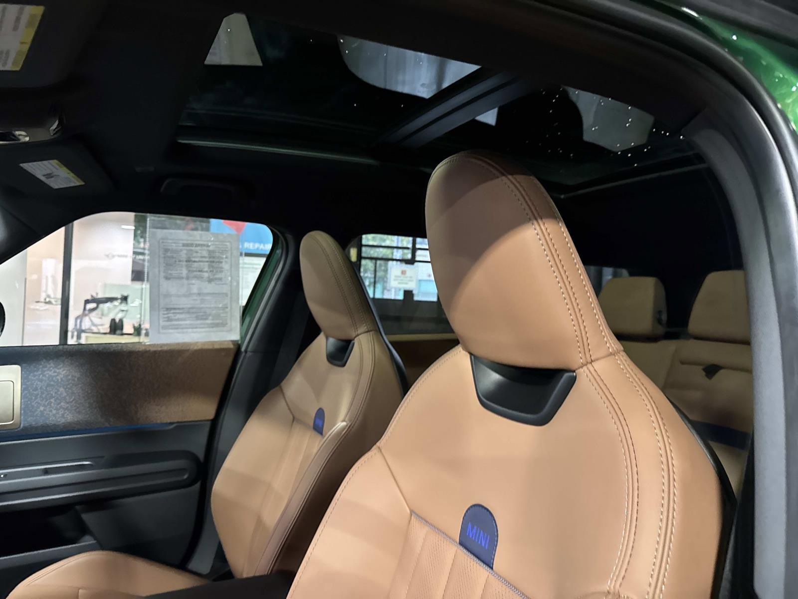 Used 2025 MINI Cooper Countryman S w/ Comfort Package Max image 13