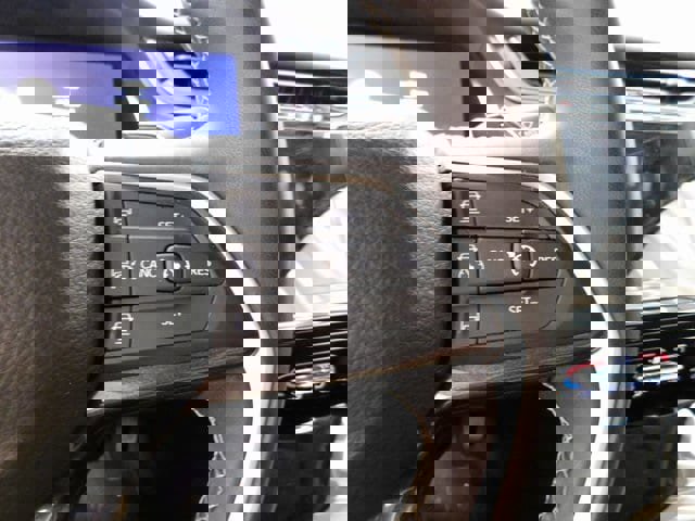 Used 2022 Jeep Grand Cherokee Laredo image 22