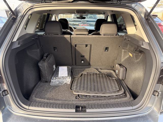 Used 2023 Volkswagen Taos S image 5