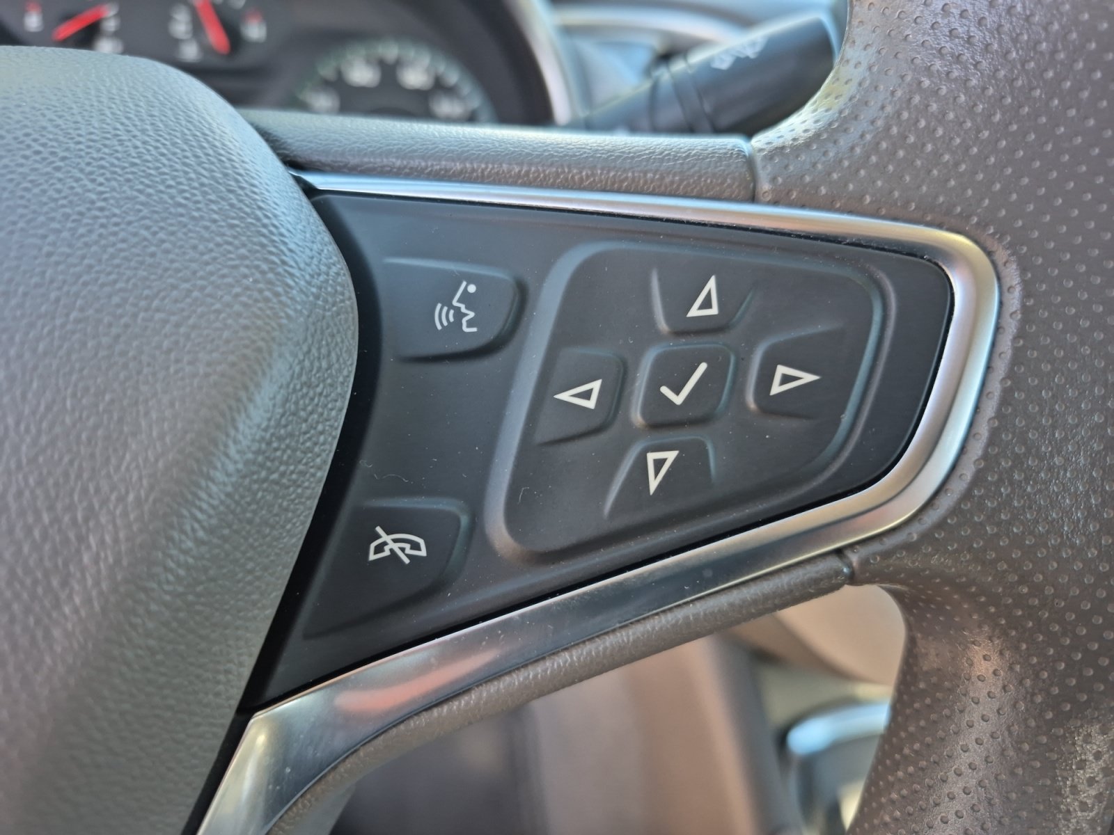 Used 2024 Chevrolet Malibu LT FWD image 16