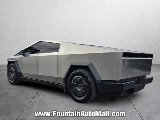 Used 2026 Tesla Cybertruck AWD Crew Cab image 3