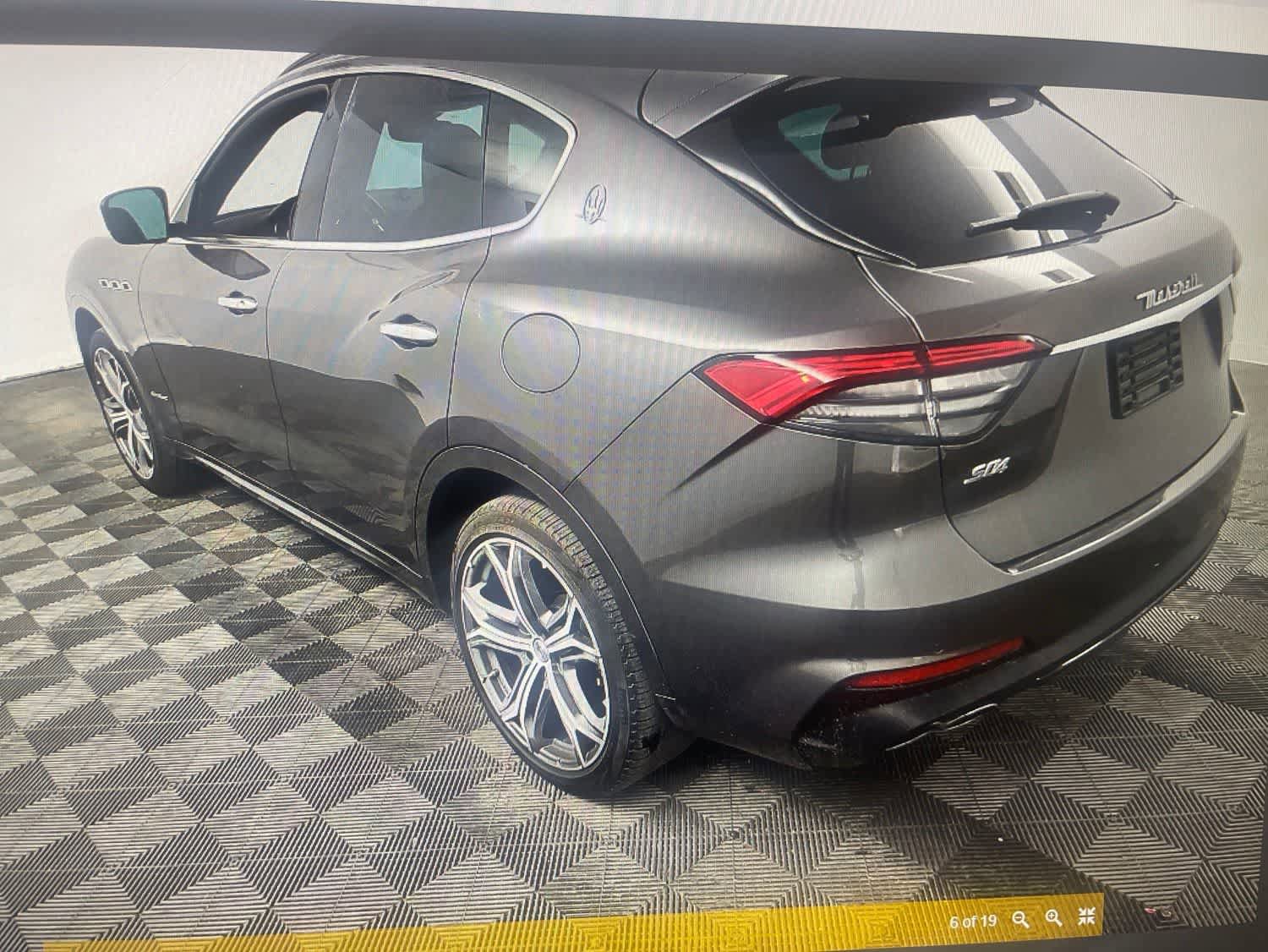 Used 2021 Maserati Levante S GranSport AWD/4WD image 5