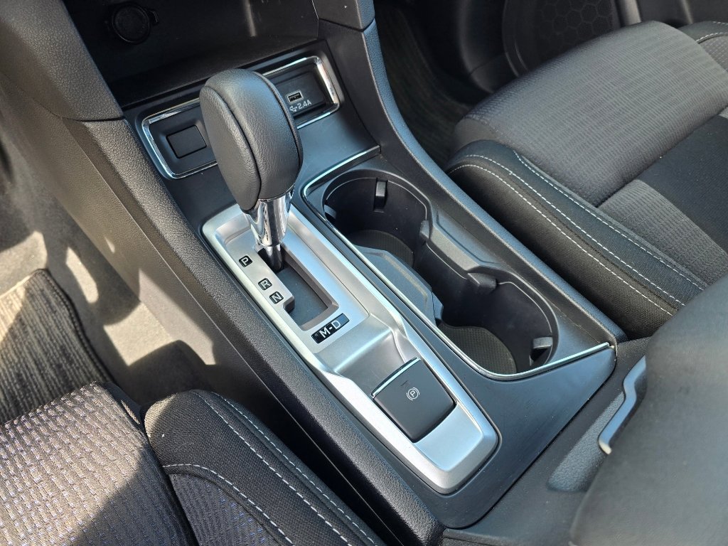 Used 2025 Subaru Ascent Premium image 20