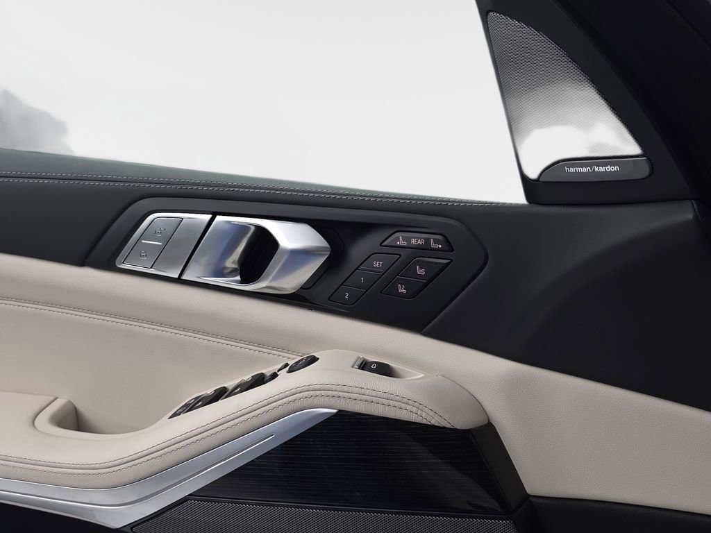 New 2026 BMW X7 xDrive40i image 28