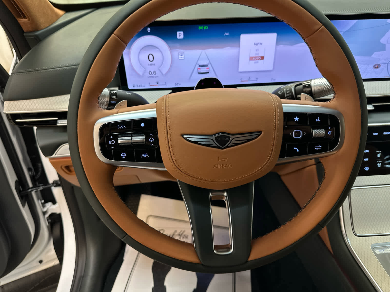 New 2025 Genesis GV80 3.5T Prestige image 14