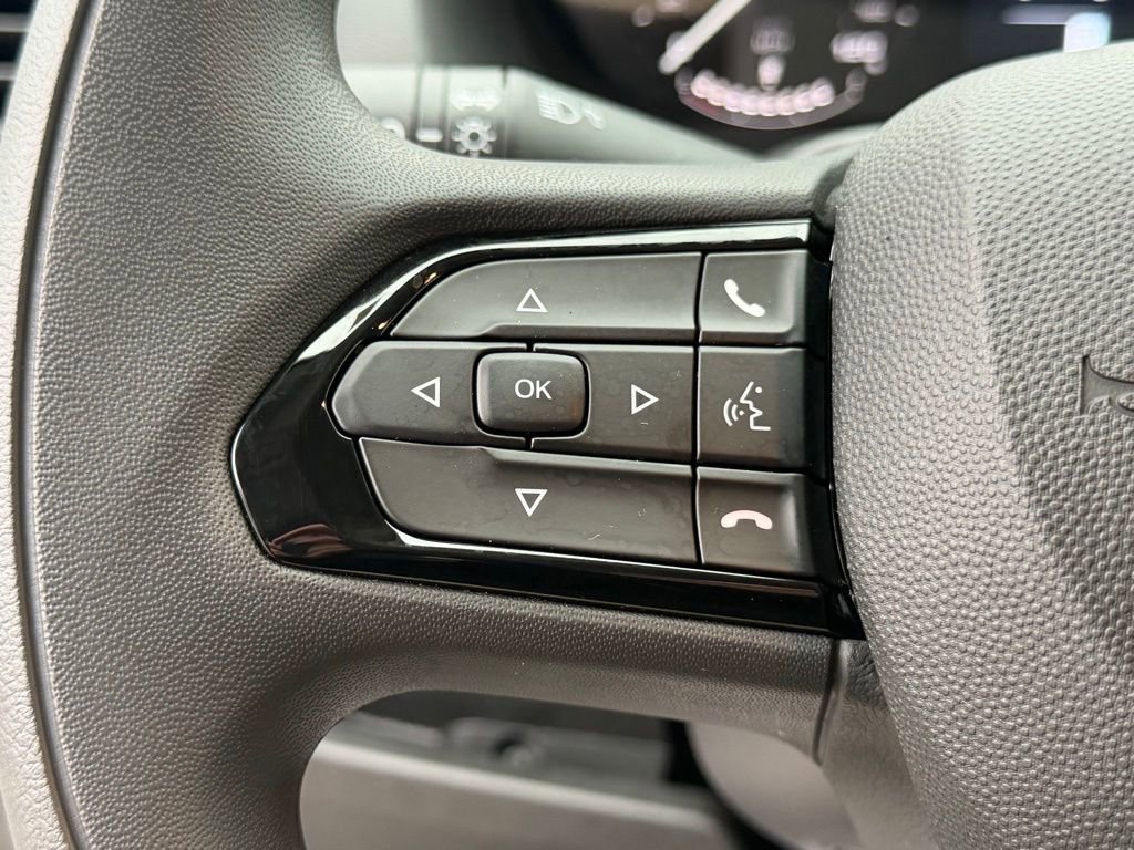 Used 2025 RAM ProMaster 1500 w/ Convenience Group image 18