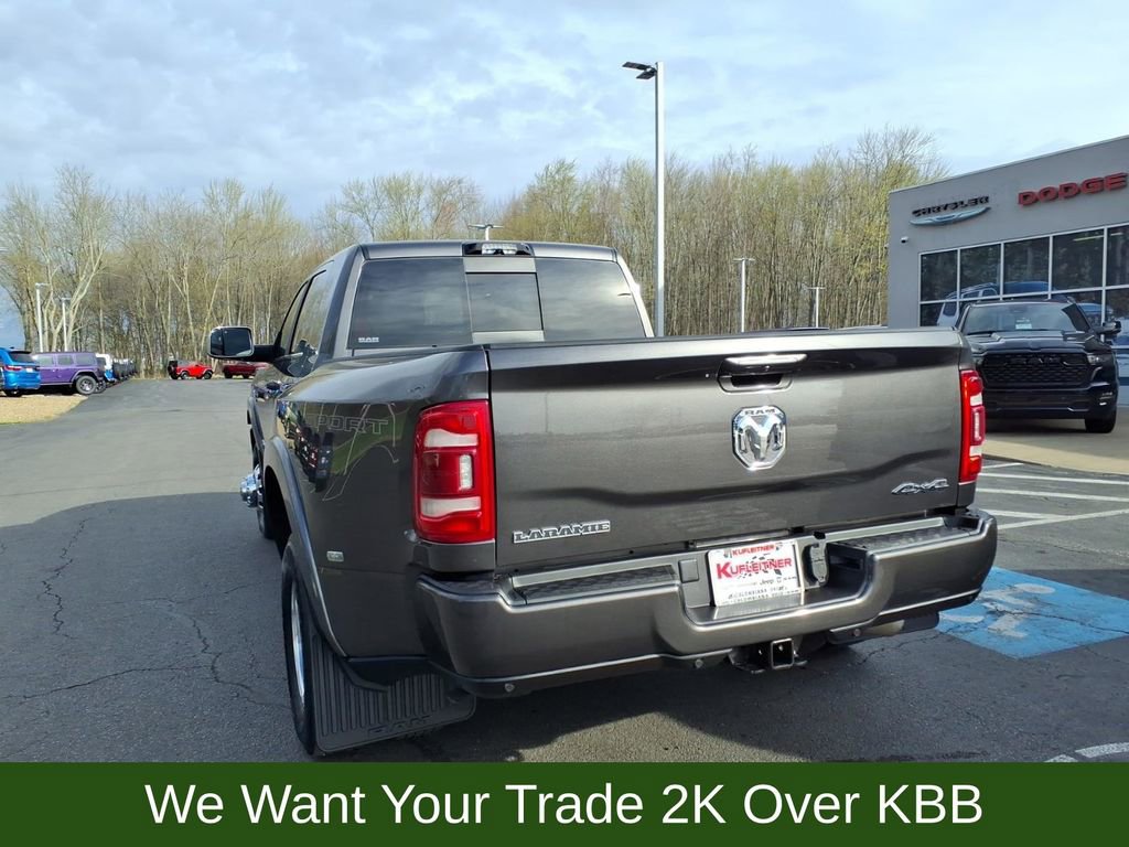 Used 2022 RAM 3500 Laramie w/ Max Tow Package AWD/4WD image 3