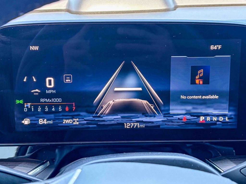 Used 2025 Chevrolet Tahoe LT image 47