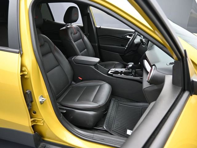 Used 2025 Chevrolet Trax RS w/ Driver Confidence Package image 26