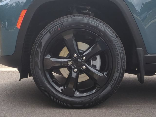 New 2026 Jeep Grand Cherokee Limited w/ Limited Altitude Package RWD image 19