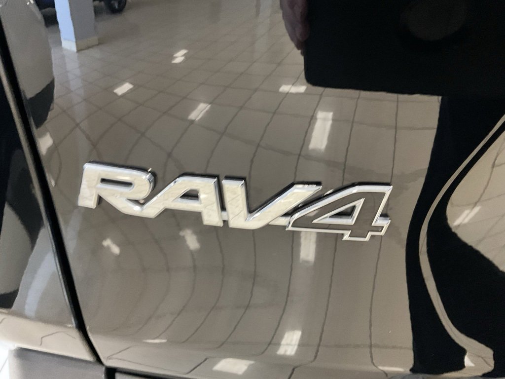 Used 2025 Toyota RAV4 LE image 24
