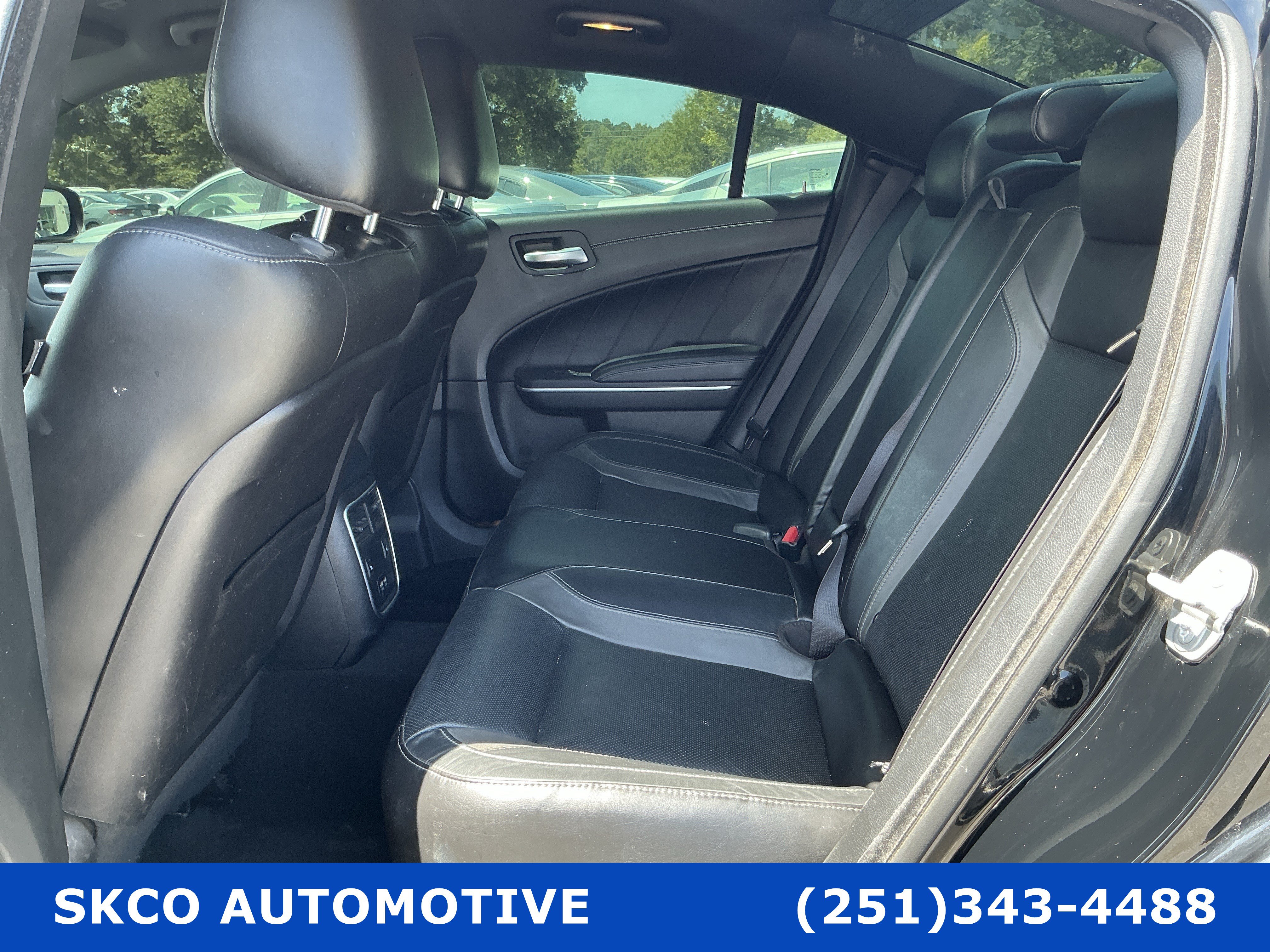 Used 2022 Dodge Charger SXT w/ Plus Group RWD image 14