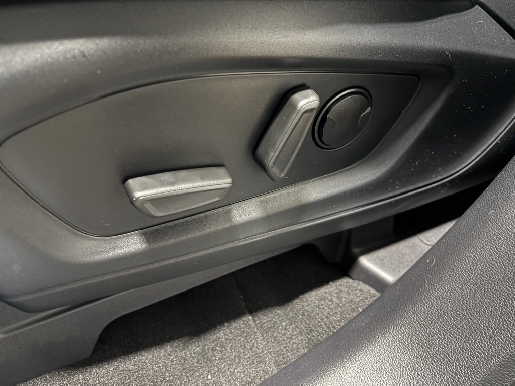 New 2026 Ford Explorer ST-Line image 19