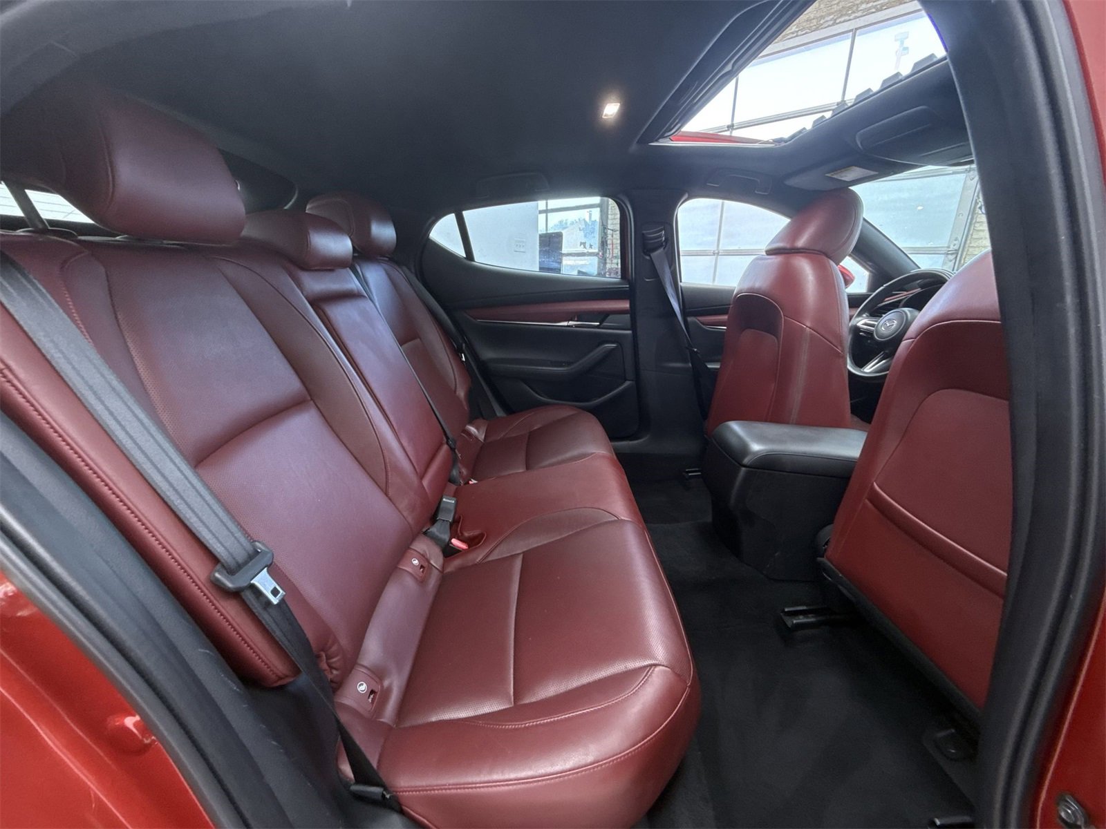 Used 2019 MAZDA MAZDA3 Hatchback w/ Premium Package image 41