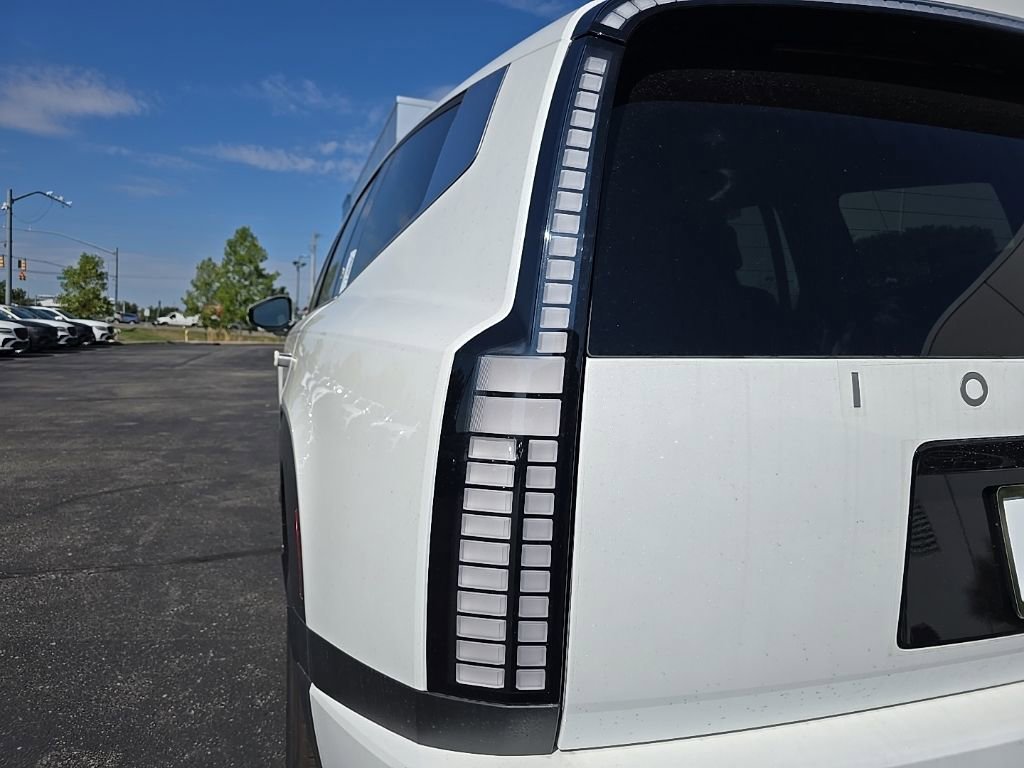 New 2026 Hyundai Ioniq 9 SE image 10