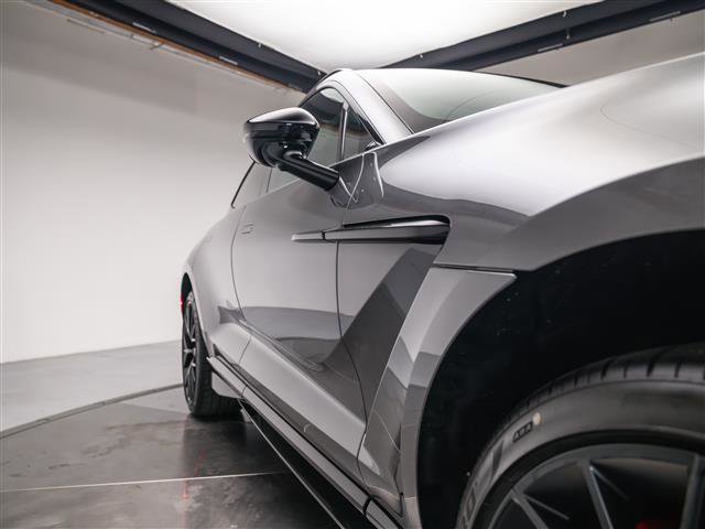 New 2026 Aston Martin DBX 707 image 18