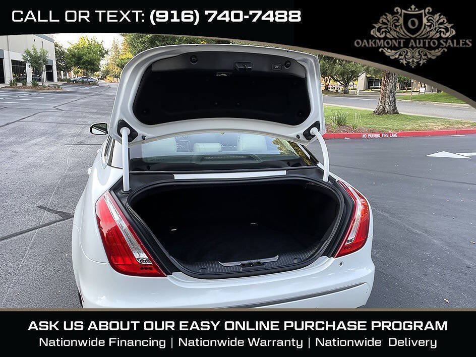 Used 2013 Jaguar XJ L Portfolio AWD/4WD image 18