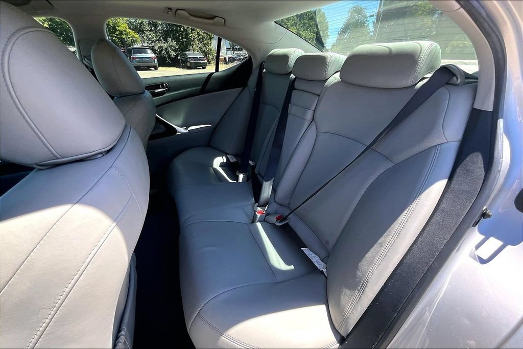 Used 2008 Lexus IS 250 RWD image 21