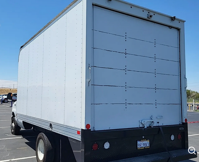 Used 2024 Ford E-450 and Econoline 450 Super Duty w/ Power Windows & Locks Group RWD image 3